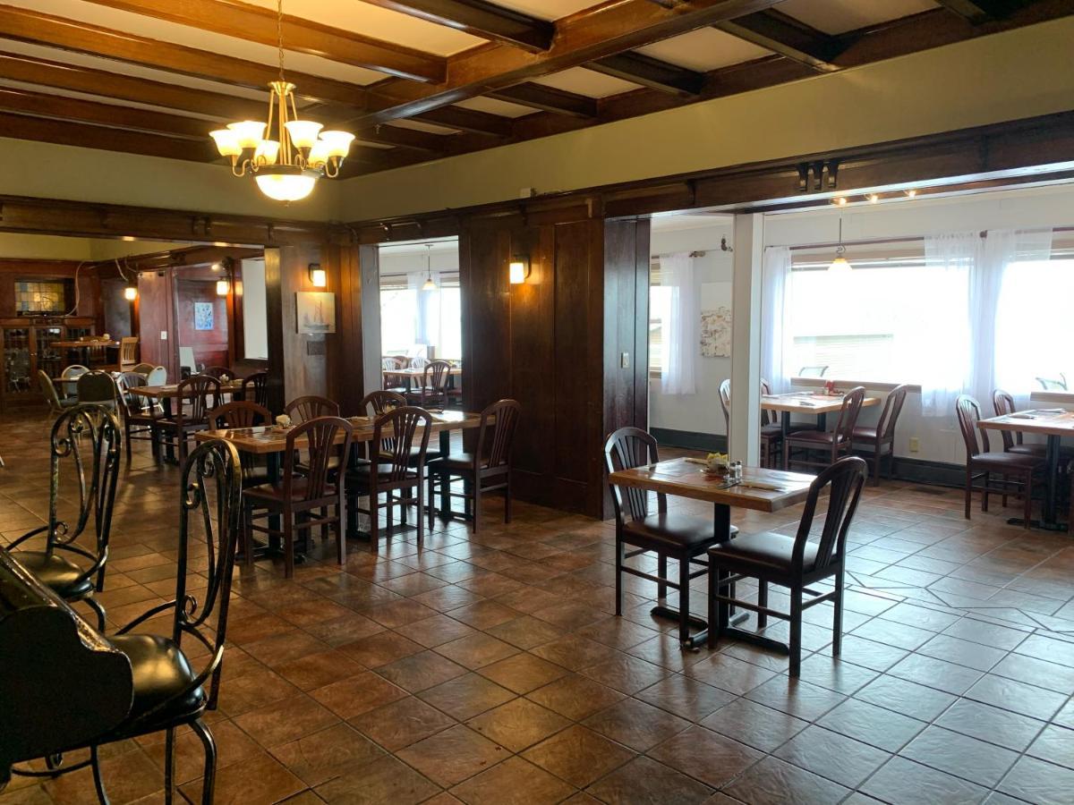 Hotel Harbourview And 3*
